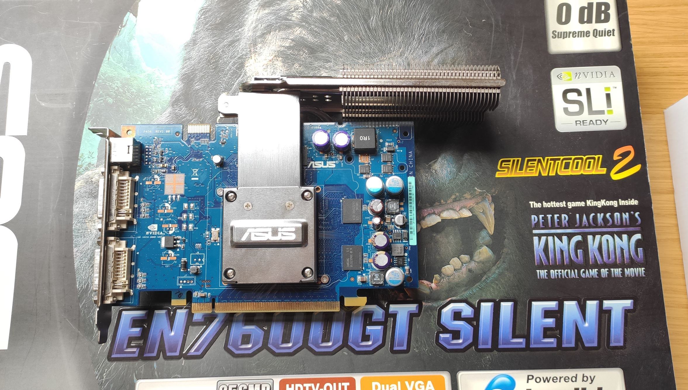 Asus EN7600GT Silent.JPG