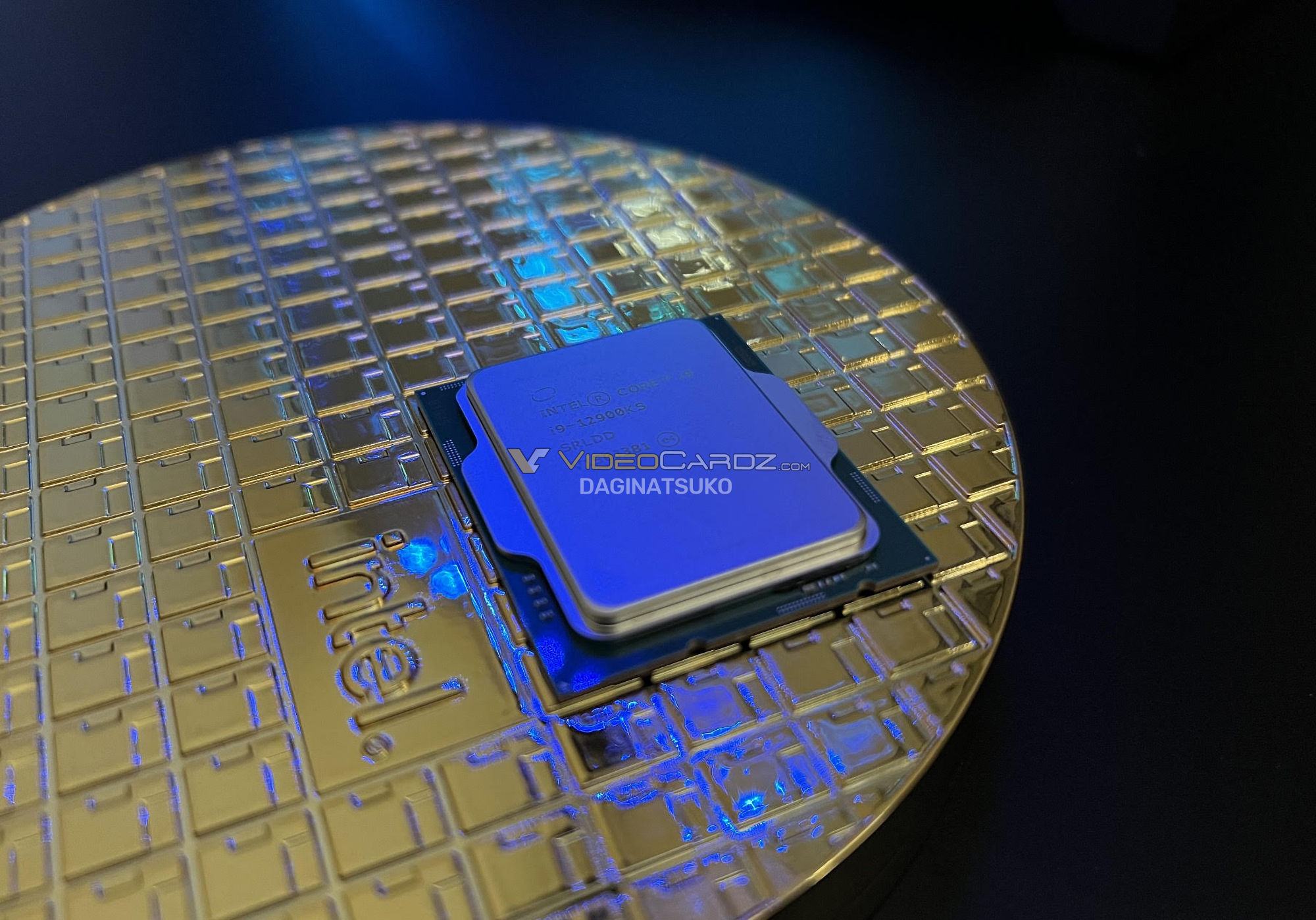 Intel-Core-i9-12900KS-CPU-2.jpg