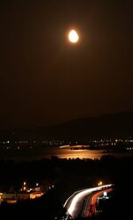 moondatsee.jpg