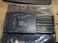 MSi RTX 5090 Ventus Demontage Lukü (5) klein.jpg